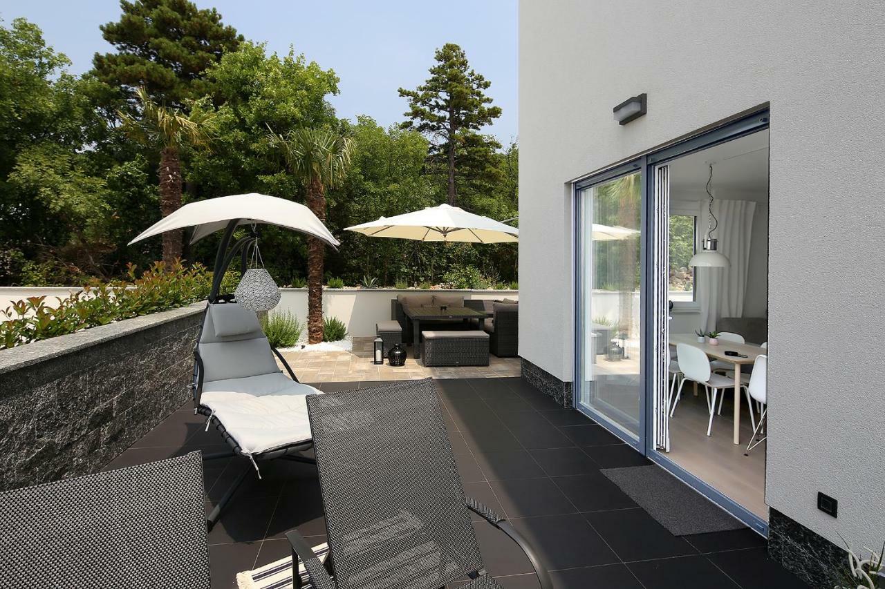The View Luxury Apartment Dramalj Dış mekan fotoğraf